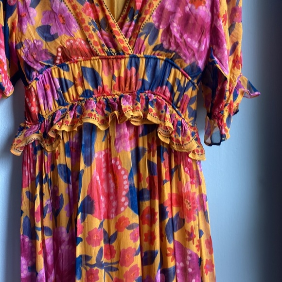 STUNNING FARM Rio Floral Dream Short Sleeve - Picture 5 of 8